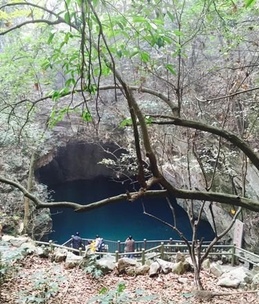 玉女潭速写 天下第一潭是什么？