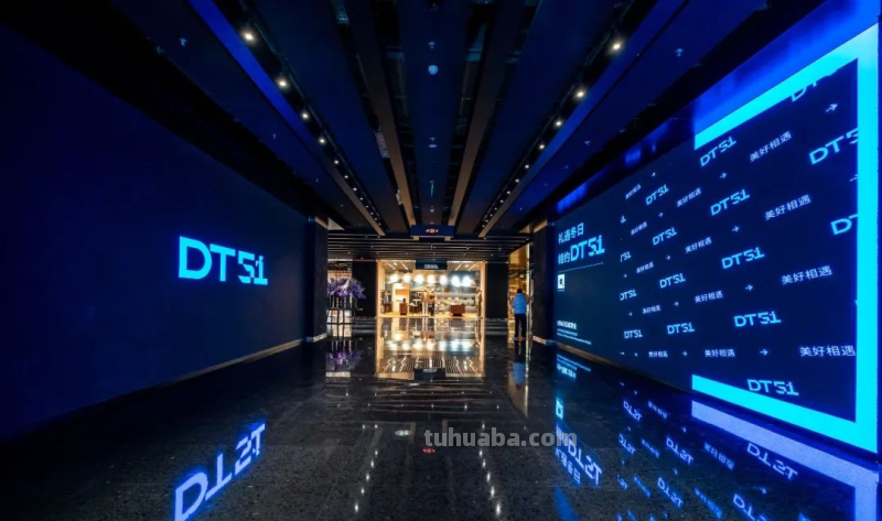 家门口的“爆改力”！现在的社区商业都长这样了？