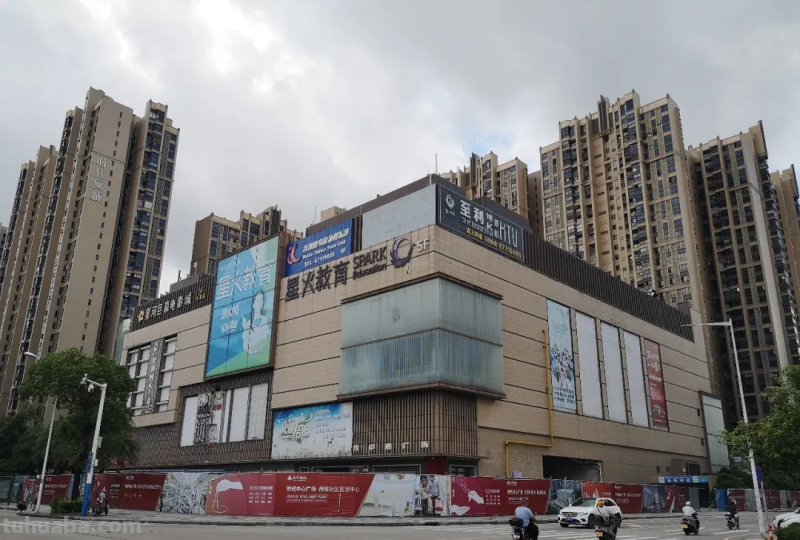 家门口的“爆改力”！现在的社区商业都长这样了？