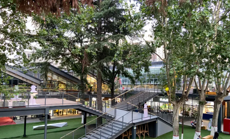 家门口的“爆改力”！现在的社区商业都长这样了？