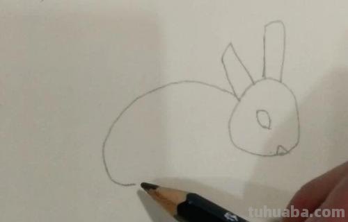 玉兔怎么画简笔画 中秋节玉兔画三年级？