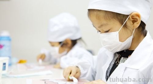 开启庆六一新模式 Cosplay+科普沉浸式体验“小牙医”