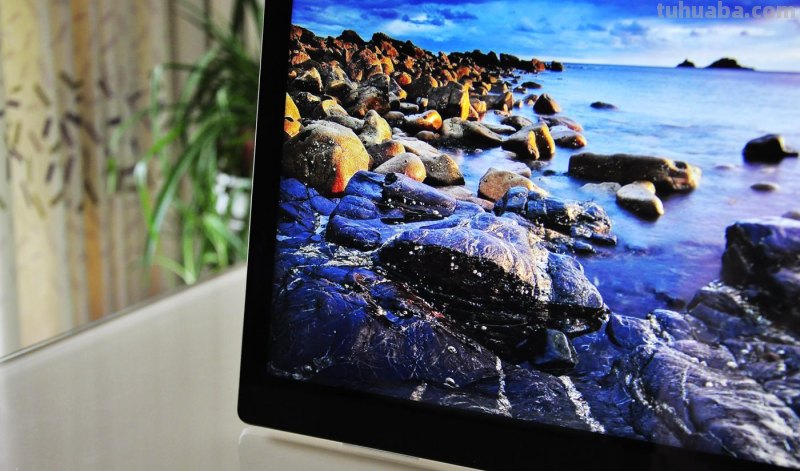 17.3寸巨屏怪兽！TCL Xess家庭智能平板体验评测