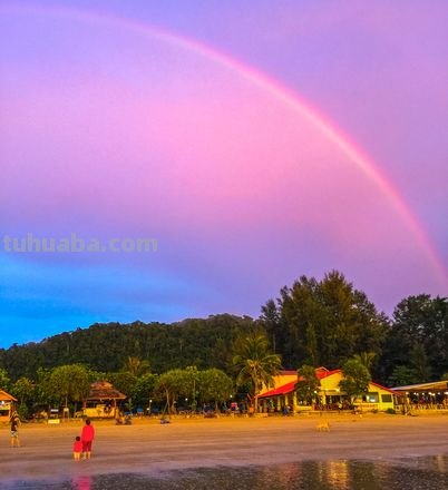 粉色彩虹及粉色彩虹图片——一场梦幻的视觉盛宴