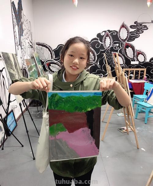 村庄风景色彩的美丽与魅力 