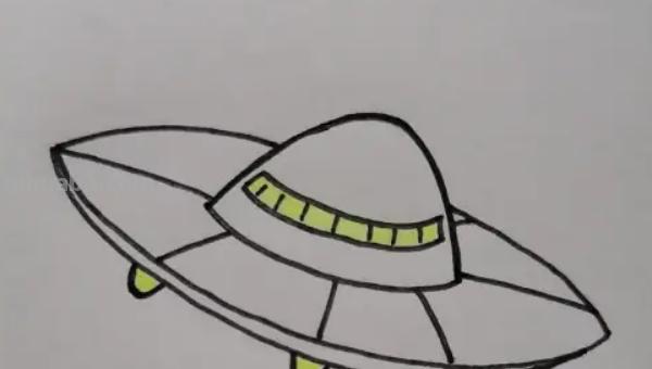 怎样绘画太空飞碟
