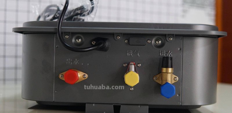 为家人带来更舒适的洗澡体验，云米互联网燃气热水器S1