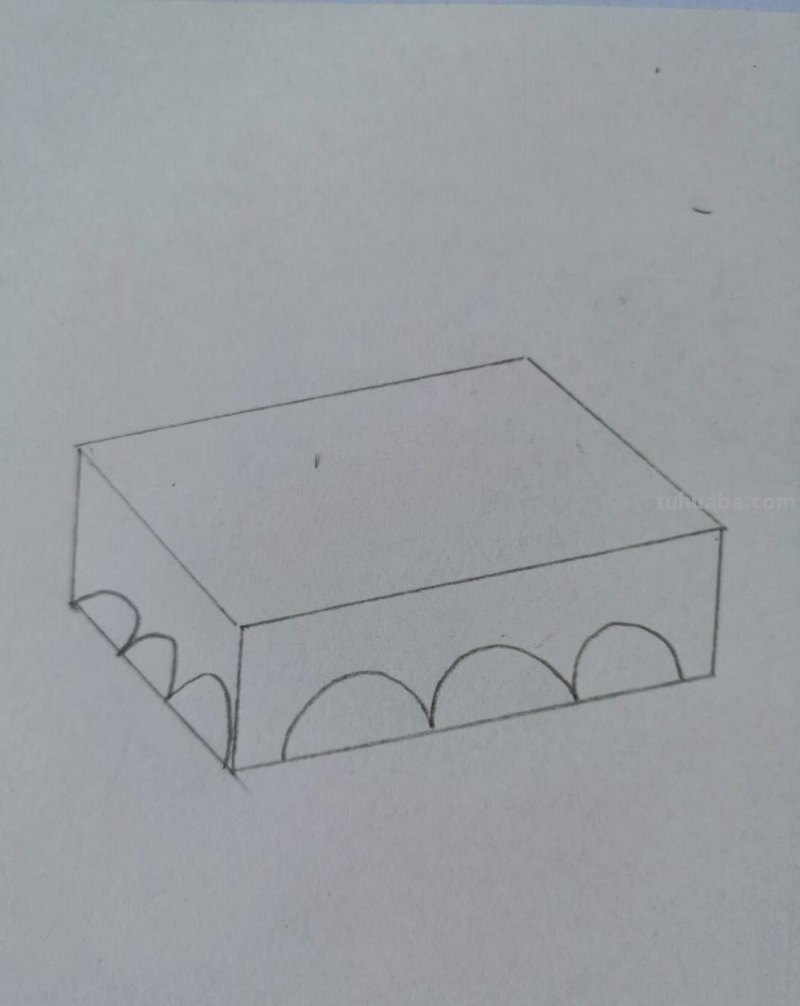 手绘彩铅茶几怎么画 怎样画桌子？