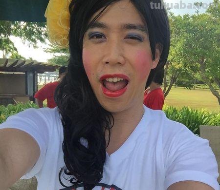 无尊零成本cos《小美人鱼》乌苏拉！惊见1巧合：跟珍珍一样　网笑疯