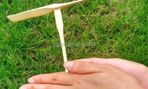 竹蜻蜓怎么做手工制作 竹蜻蜓怎么做手工制作