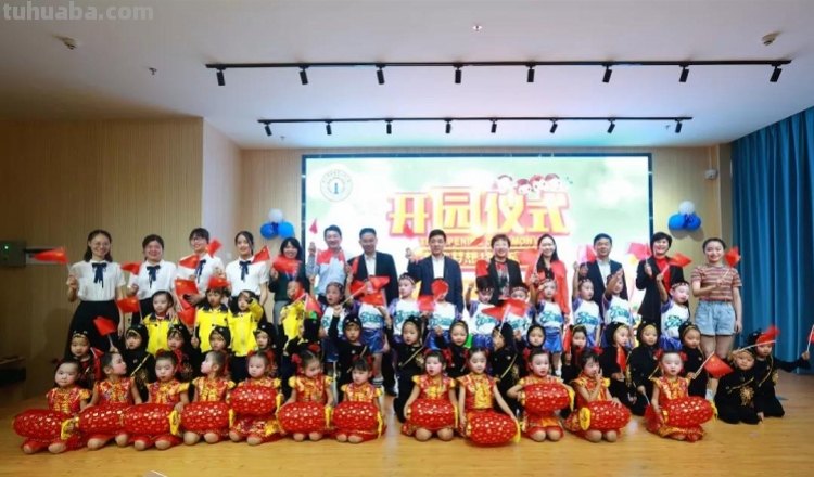 幼儿园开设好几个班,大班和学前班有什么区别? 幼儿园开设好几个班,大班和学前班有什么区别?