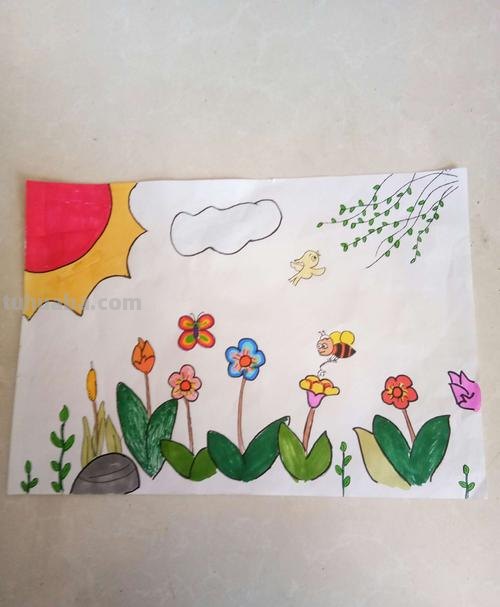 用色彩画出春天的美景,让画作充满生机和活力