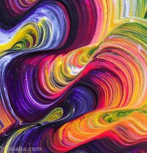 抽象的色彩图案：打破传统，创意无限 