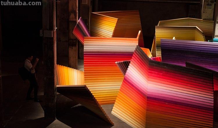 色彩装置艺术:用色彩点亮生活