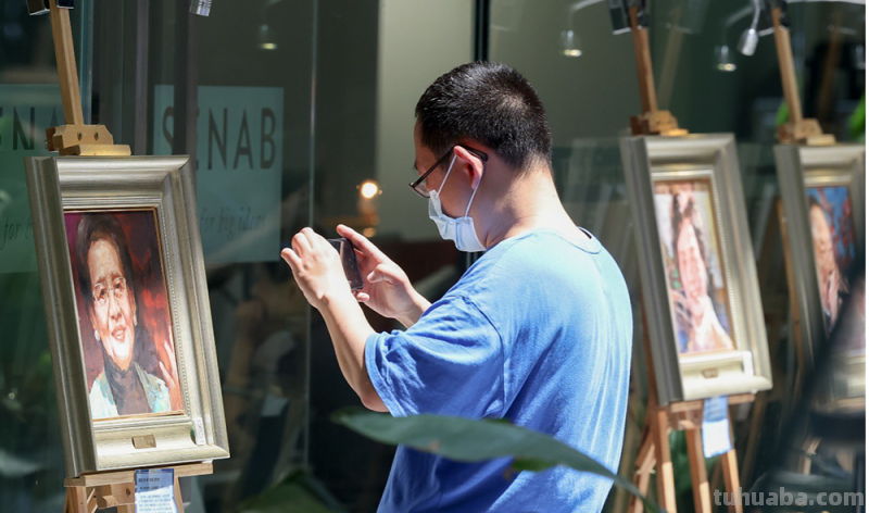 音乐人物肖像油画展:色彩与旋律的融合 音乐人物肖像油画展:色彩与旋律的融合