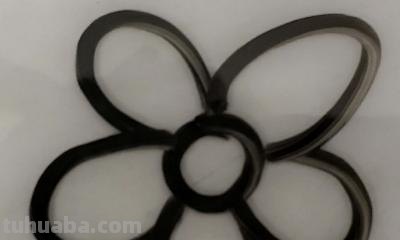 小花怎么画简笔画 怎样画出简易小花？