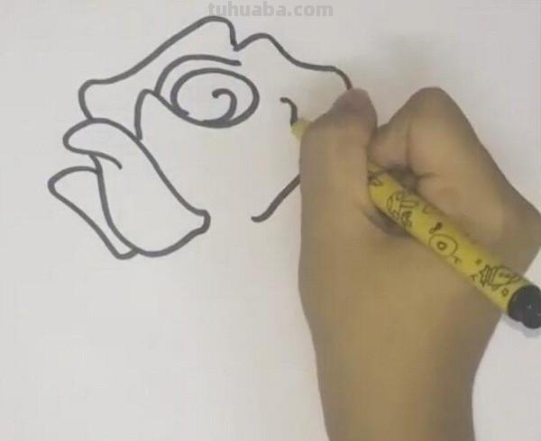 小花怎么画简笔画 怎样画出简易小花？