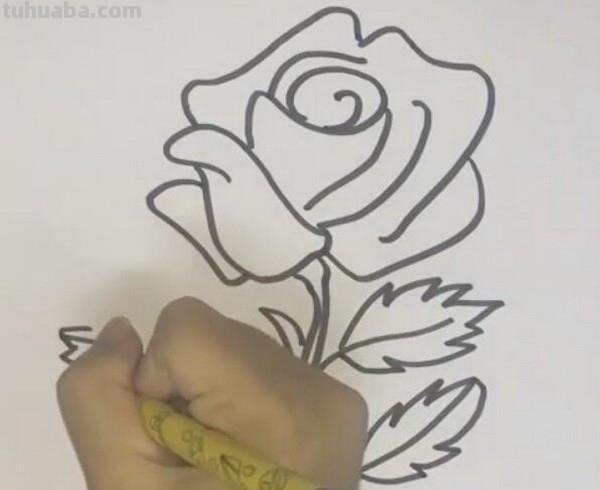 小花怎么画简笔画 怎样画出简易小花？