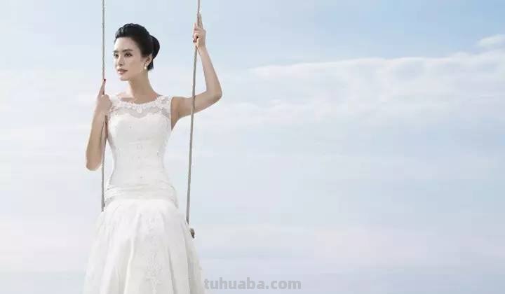 优雅、极简、纯净的婚纱摄影