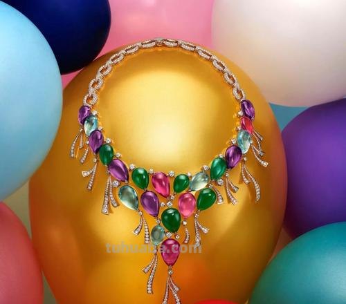 色彩珠宝:让你的生活更加绚丽多彩