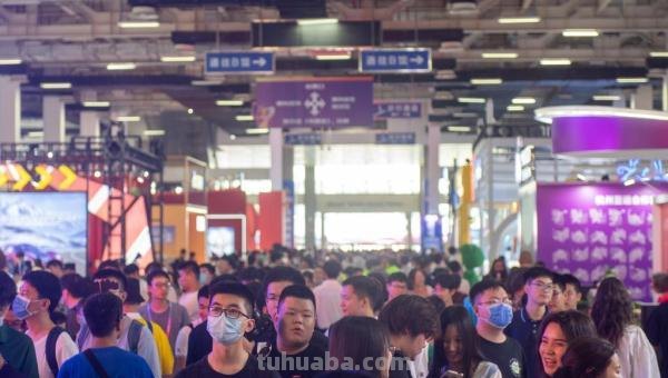 浙江杭州：第十九届中国国际动漫节开幕