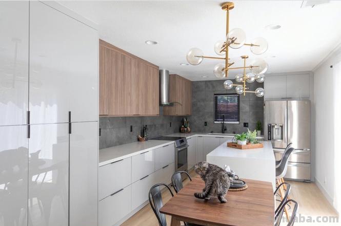 打造个性化厨房：探讨厨房的色彩及配色方案 