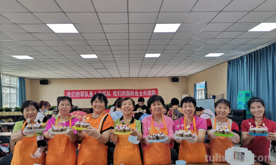 吉庆社区开展“手工烘焙DIY”活动