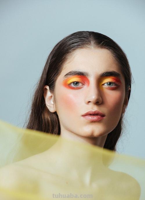 从色彩妆面到色彩妆容,打造你的个性化妆容