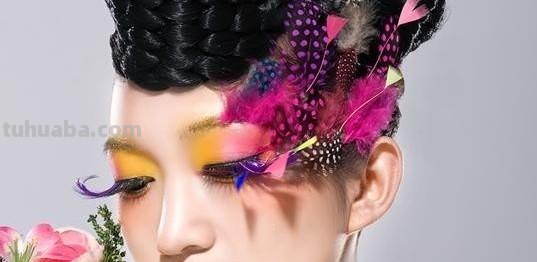 妆面与色彩:如何搭配才能更出彩?