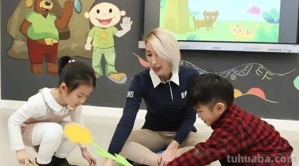 幼儿园该不该报英语班 幼儿园该不该报英语班呢