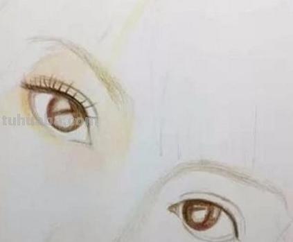 用彩铅怎么画手 人体彩铅素描技巧？