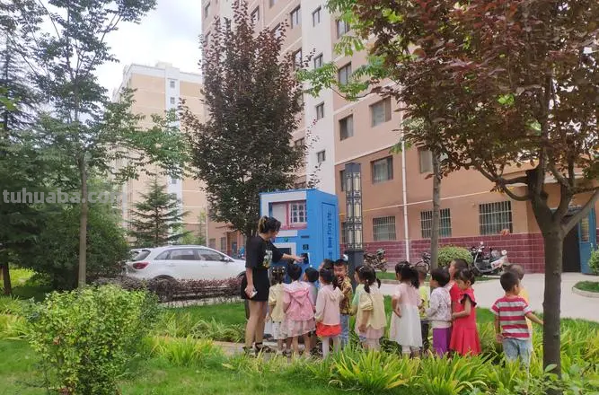 小区里的幼儿园太吵了可以投诉吗