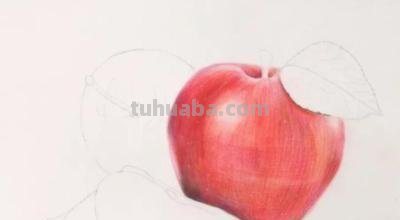 怎么画彩铅素描苹果 用18色的彩铅能画出一个苹果吗？