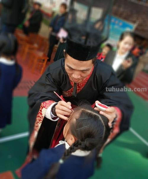 朱砂点痣的意义 端午节朱砂点痣的意义