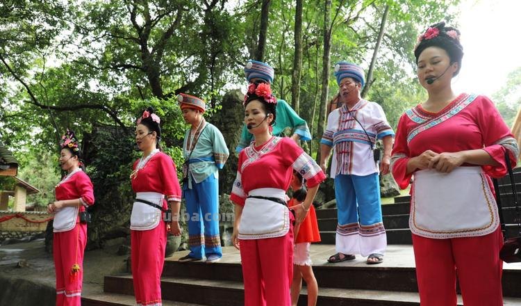 唱山歌速写 唱山歌的文案怎么写？