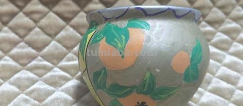 彩铅花盆背景怎么画 画彩铅画是先写字还是先涂背景？