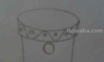 彩铅花盆背景怎么画 画彩铅画是先写字还是先涂背景？