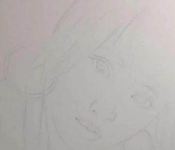 彩铅怎么画金发男孩 彩铅手绘人物教程？