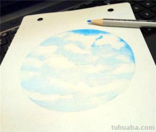 彩铅天空怎么画的 如何用彩铅画云朵？