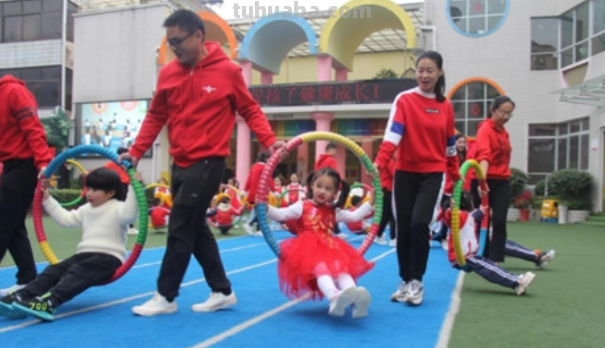 幼儿园最简单的亲子节目