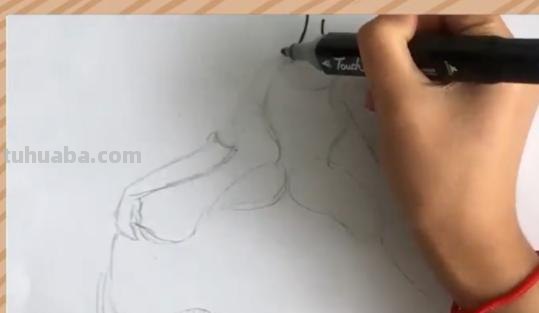 公主裙怎么画简笔画 简笔画:如何一步一步画一件漂亮的公主裙? 公主裙怎么画简笔画 简笔画:如何一步一步画一件漂亮的公主裙?