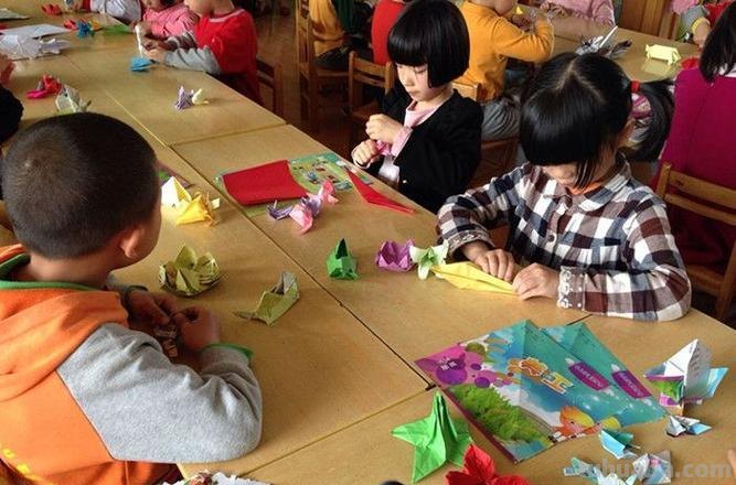 给幼儿园小朋友上课要怎么上 给幼儿园小朋友上课要怎么上折纸课