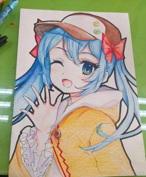 画漫画用什么彩铅 如果是画动漫人物的话用哪一种上色好？买多少色的？