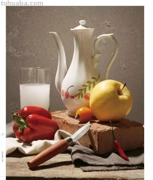 【色彩素描静物及色彩素描静物照片简单介绍】 