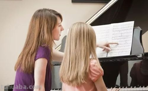 音乐带给孩子的七个好处 学音乐对孩子有哪些好处