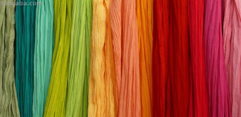 色彩的物语：探寻色彩背后的意义及其在壁纸设计中的应用 