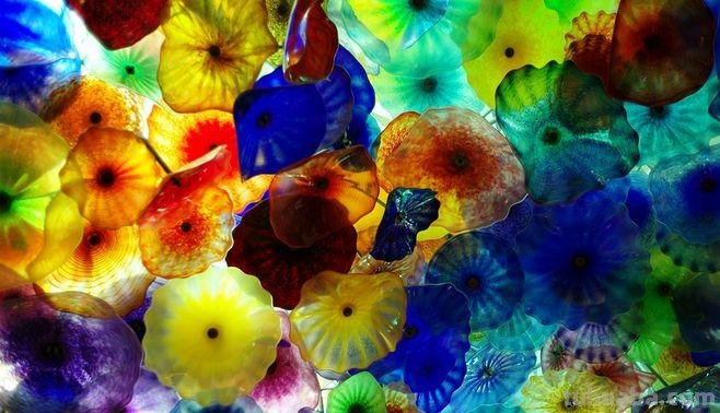 探索丰富多彩的世界：色彩图片大全图及色彩图片大全图高清 