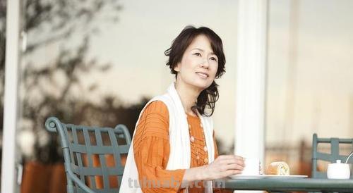 《女人的色彩》国语版在线观看——女人的情感世界细腻呈现 