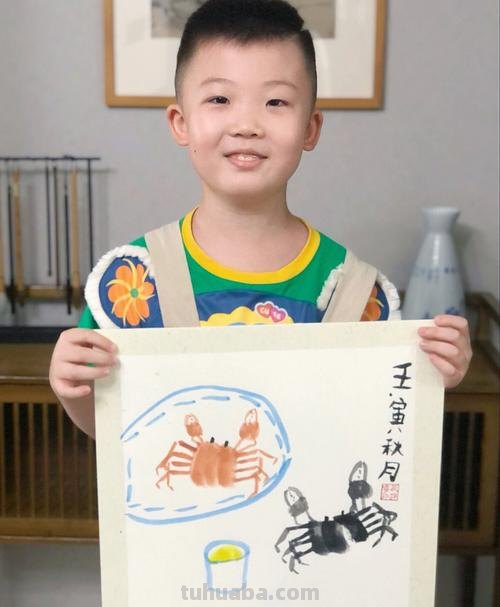 秋来画蟹墨趣多