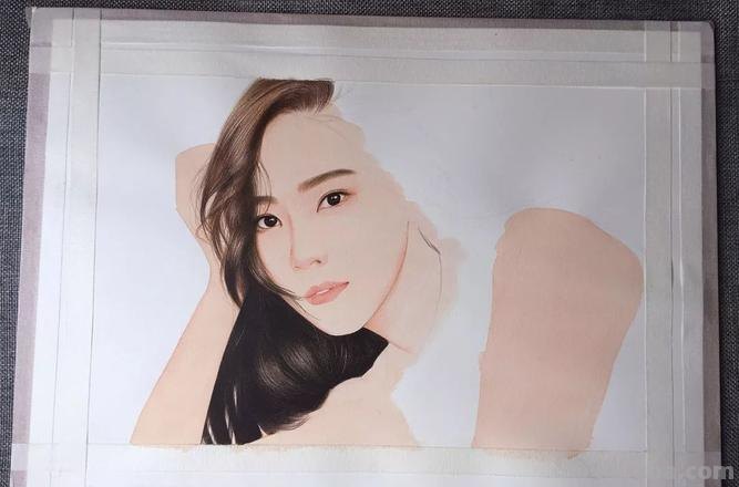 白色衣服彩铅怎么画 水性彩铅如何画白色？